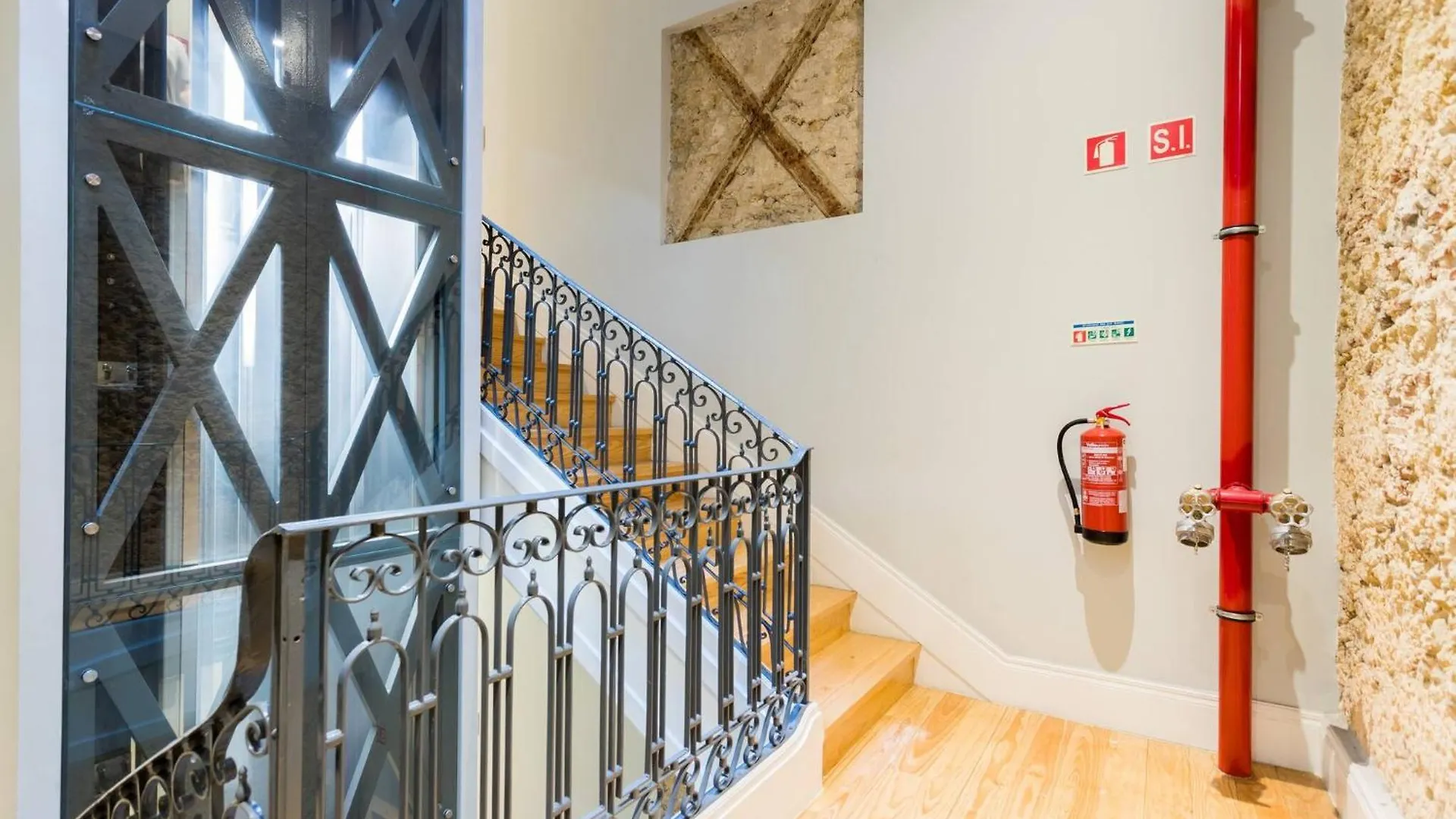 My Lx Flat Rossio - Downtown Apartment Lisbon 0*,  Portugal