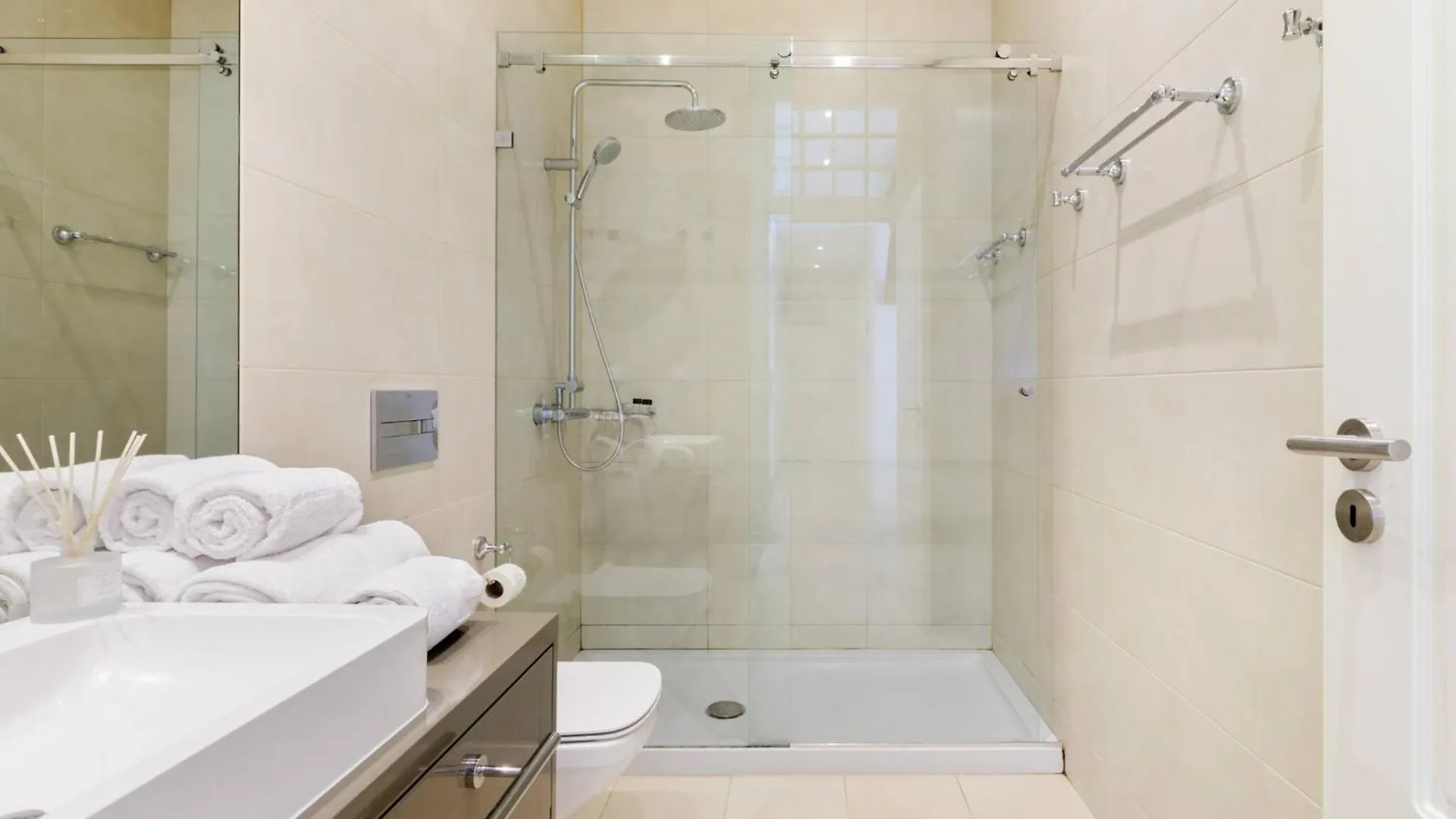 My Lx Flat Rossio - Downtown Apartment Lisbon